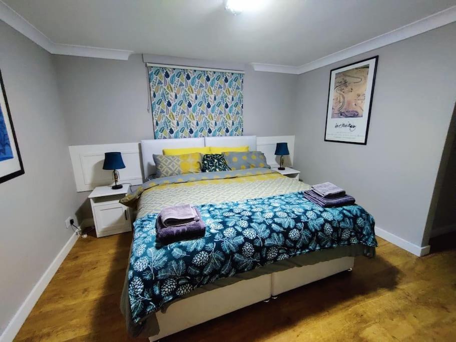 Вилла The Nook Located In A Beautiful Garden Setting With Parking Стратфорд-апон-Эйвон Экстерьер фото